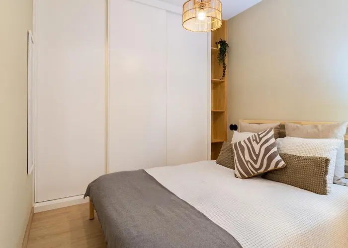 Charming Tropical Saudade Apartment *