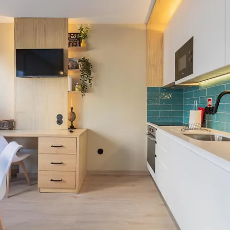 Charming Tropical Saudade Apartment